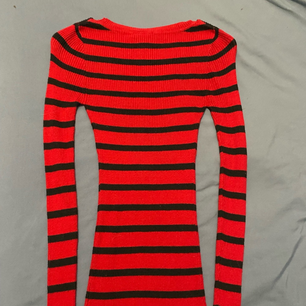 Ribbed Sweater - Picture 3 of 3